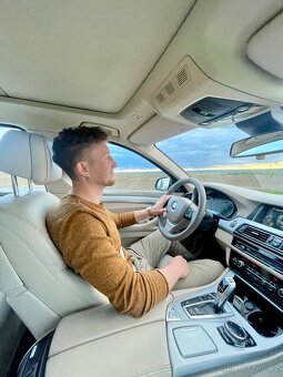 BMW 530d, Touring F11 | 190 kW | NADSTANDARDNÍ VÝBAVA | TOP - 12