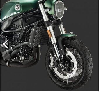 Benelli Leoncino 800 Trail - 12
