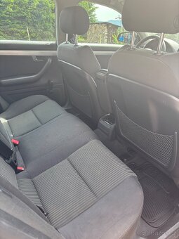 Audi A4 B7 - 12