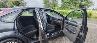 Prodám Ford Focus 1.6TDCI 66Kw r.v.2006 - 12
