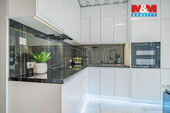 Prodej bytu 2+1, 64 m², Český Těšín, ul. Ostravská - 12