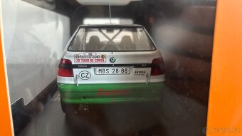 ŠKODA 130L/130LR/Felicia 1:18 IXO - 12