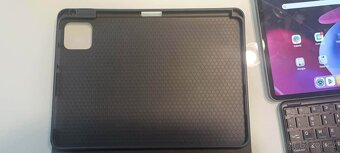 Xiaomi Pad 7 / 7 Pro - magnetické pouzdro + klávesnice - 12
