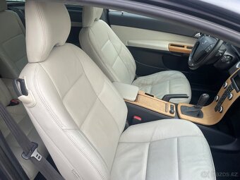 Volvo c30 1.6d 80 kw najeto 153.000km - 12