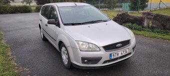 Prodám Ford Focus 1.6TDCI 80Kw r.v.2005 - 12