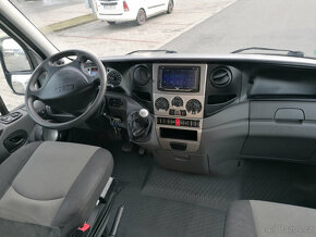 Cestovní obytná dodávka Iveco Daily 3.0/rok 2012 - 12