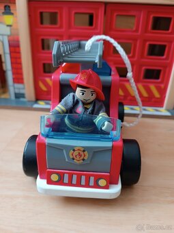 Dřevěná hasičská stanice Hape - 12