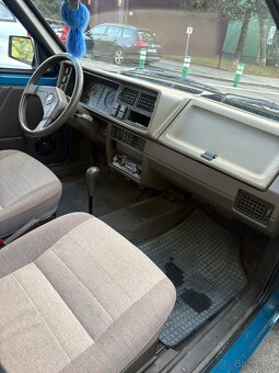 Škoda Favorit 135 L - 12