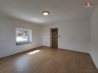 Prodej rodinného domu, 110 m², Holasovice - 12