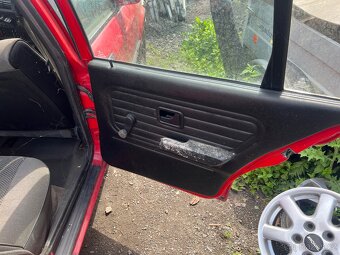 BMW e30 316i - 12