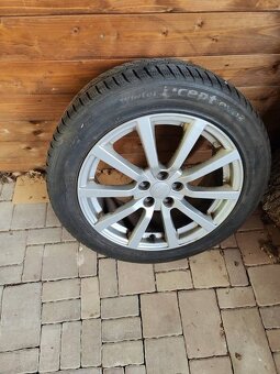 SUBARU  LEGACY  2,5 benzin , r.v. 2012 - 12