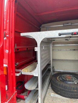 MERCEDES-BENZ 310 4X4 - 12