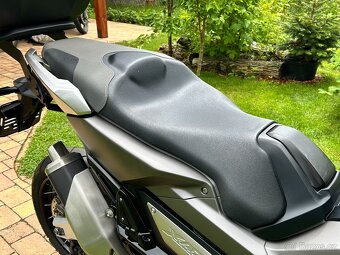 Honda X-ADV 750 - 12
