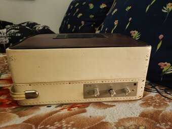 Starožitný prvorepublikovy gramofon - 12
