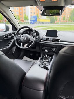 Mazda 3 sedan 2.2 skyactiv-D 110kw—2015–MANUÁL—KŮŽE—BOSE— - 12