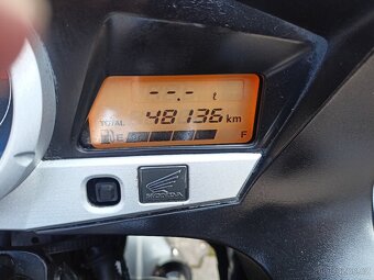Honda cbf 1000 - 12