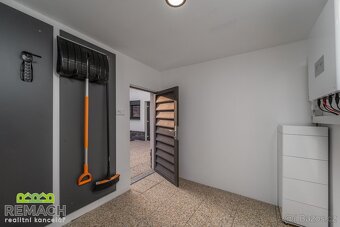 Pronájem, rodinný dům 2+kk + terasa, ev.č. 03272 - 12