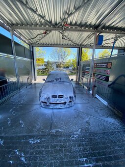 BMW E46 330i - 12