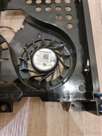 Zdroje, kabely, myši, klávesnice, software - 12