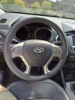 Hyundai iX35, 2.0 CRDi, 4x4 - 12