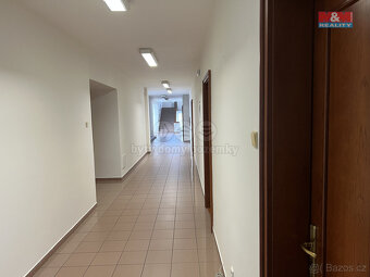 Pronájem kanc. prostoru, 97 m2, Chomutov, ul. Školní - 12