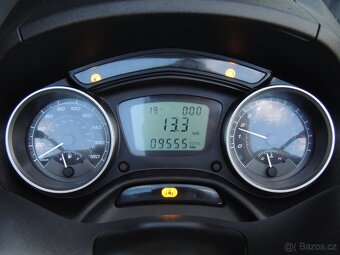 PIAGGIO MP3 500 HPE LT 2019 ,,B" řidičák 9500KM - 12