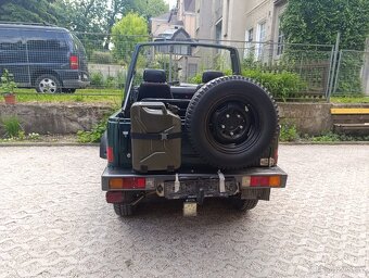 Suzuki Samurai - 12