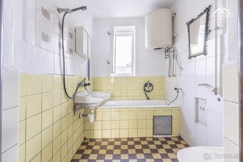Prodej rodinného domu, 2102 m2, Veselý Ždár - 12