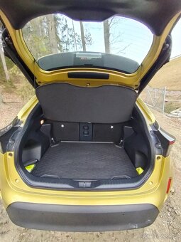 Toyota Yaris Cross - 12