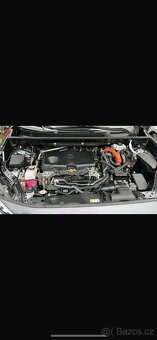 Toyota RAV 4 2.5 hybrid - 12