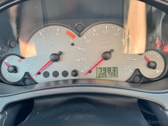 Ford Focus 1.8 tdci 85kw - 12