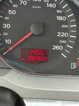 Audi A6 AVANT 2,7TDI - 12
