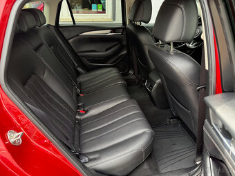 Mazda 6 2.0i 121kW G165 max.výbava,top stav DPH - 12
