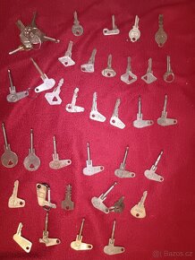 Sbírka 72 X klíčků Tatra škoda Jawa ČZ pérák scintilla 

 - 12