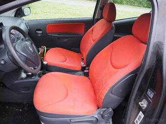 Citroen C2 1.4 platná technická do 08/2026 - 12