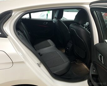 BMW Řada 1, 116d Sport Line - 12