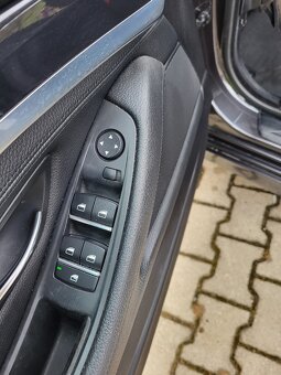 BMW 520d xDrive, automat,128 tis.km - 12