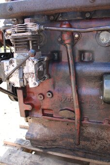 Zetor 8111 8145 motor kompletní na opravu nebo díly - 12