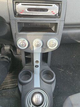 Mitsubishi Colt, 1.1Mpi,55kw, nová STK. - 12