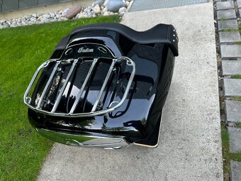 Zadní kufr kompletní pro Indian Roadmaster/Chieftain - 12