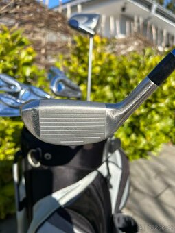 Prodám dámský golfový set MIZUNO / CALLAWAY - 12