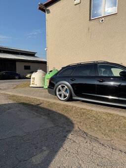 Audi Pompei original R20 9J×20H2 ET37 s pneu 255/35 R20 - 12