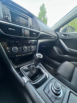 MAZDA 6 2.0i 121kW BENZÍN MANUÁL XENON-NAVI-VYHŘEV-PDC - 12