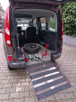 Renault Kangoo 1.6 78KW úprava ZTP - 12