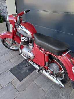 Jawa 350/360 Panelka s TP - 12