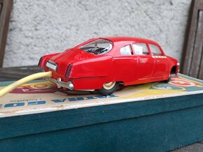 Tatra 603 ites červená - 12