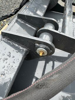 Hydraulická Lžíce s vykusovačem, vykusovač - 12