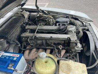 Mercedes Benz 280 SLC - 12