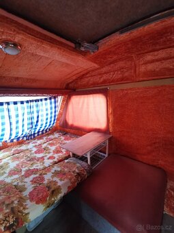 Polsky karavan N126, Polak N126, Lednice, Naftové topeni - 12