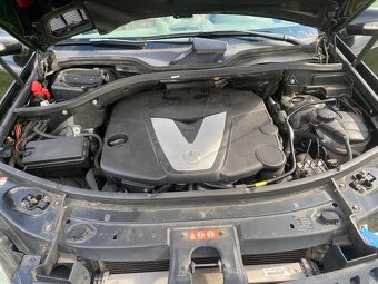 Mercedes-Benz ML 320 CDI - 12